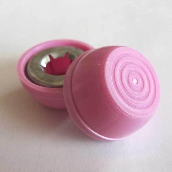 PINK☆ラジオフライヤー ワゴン用 1/2inch HUB CAP 4個セット