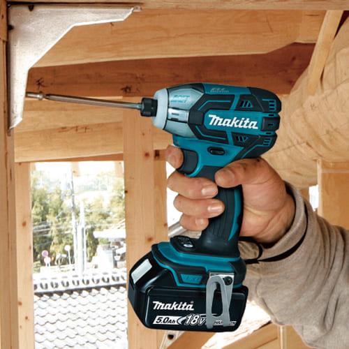 （新品）マキタ インパクトドライバー TS141DRGX 青 TS141DRGX 充電式ソフトインパクトドライバ マキタ 直流18V 6×2Ah