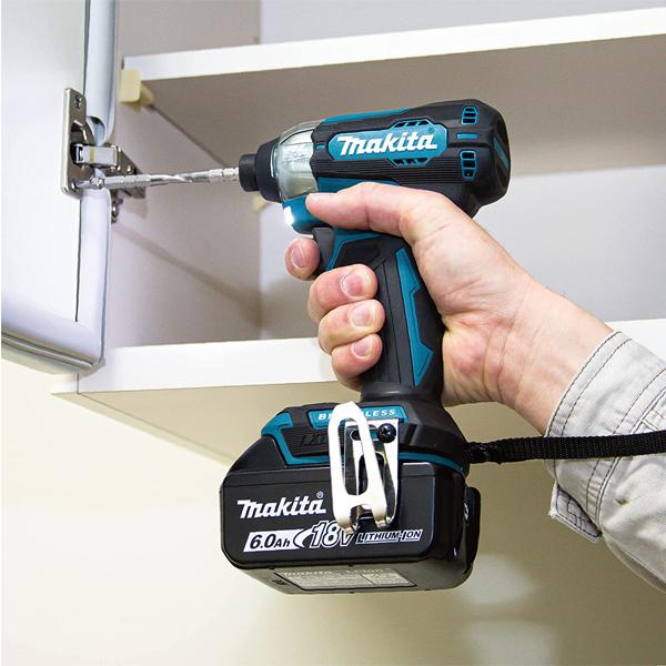 マキタ makita 18V充電式インパクトドライバ TD157DRGX B 青 黒 マキタ makita 18V充電式インパクトドライバ TD157DRGX B 青 黒