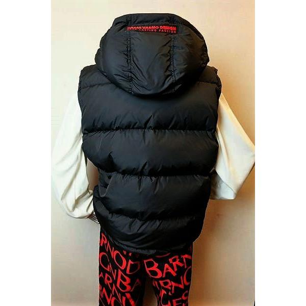 セール50％OFF バーニヴァーノ BARNIVARNO ダウンベスト ブラック 