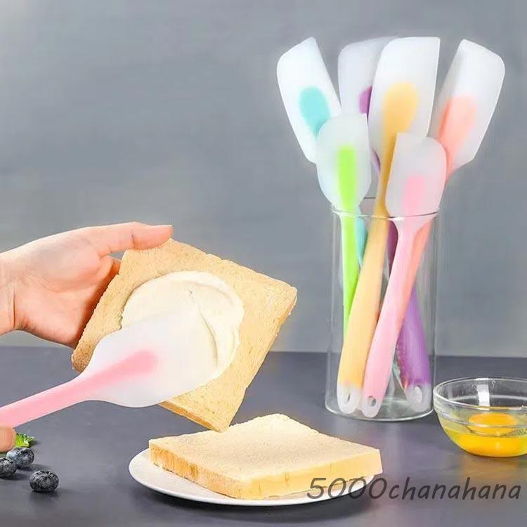 超激レア　セーラームーン　シリコンゴム　スパチュラ　新品未使用　レトロ　キッチン 爆買 製菓道具 シリコンヘラ スパチュラ 2点セット シリコンベラ ヘラ