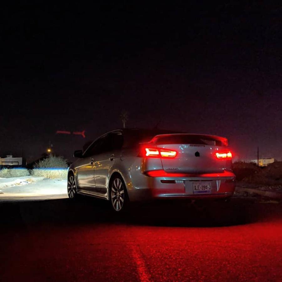 三菱（MITSUBISHI） LED テールライト ランサーエボリューション