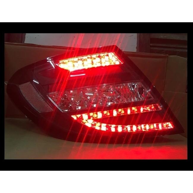 Mercedes-Benz（メルセデス・ベンツ） テールライト Cクラス W204