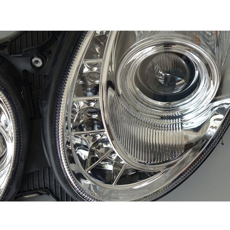 メルセデスベンツ　Eクラス　W211 ヘッドライト　 ヘッドランプ 左右セット Mercedes-Benz（メルセデス・ベンツ） ヘッドライト Eクラス W211 LED