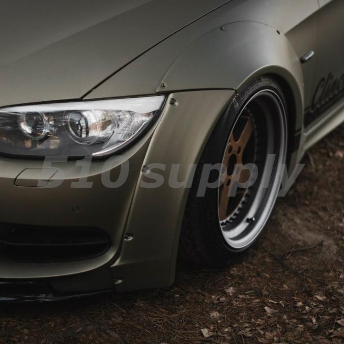 BMW オーバーフェンダーフルキット BMW 3シリーズ E92 ABS製 CLINCHED