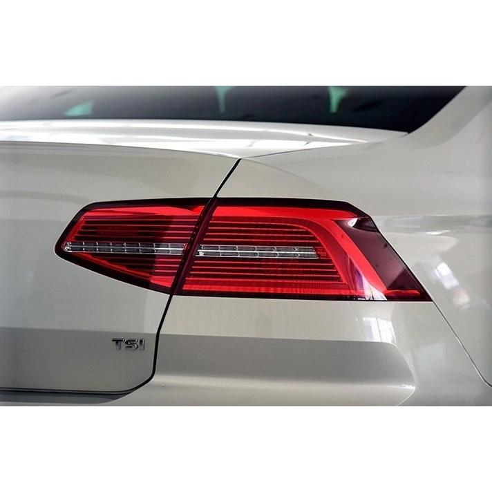 フォルクスワーゲン（Volkswagen） テールライト パサート B8