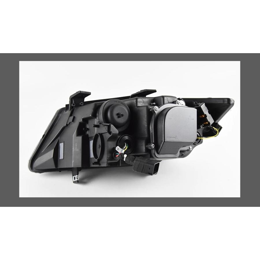 9月限定値引き　新品未使用　純正BMW E90E91後期ヘッドライト左右セット imgrc0078738514.jpg