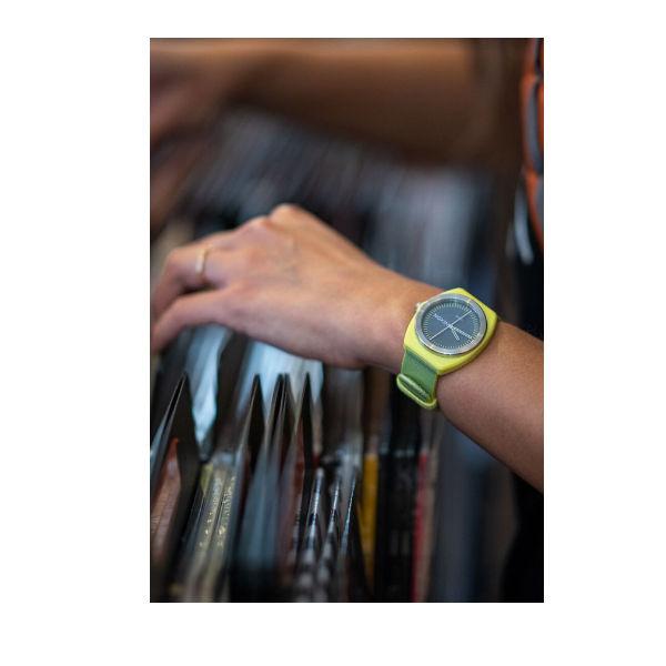 ニクソン NIXON Light-Wave ウォッチ ライトウェーブ ニクソン NIXON Light-Wave ウォッチ ライトウェーブ