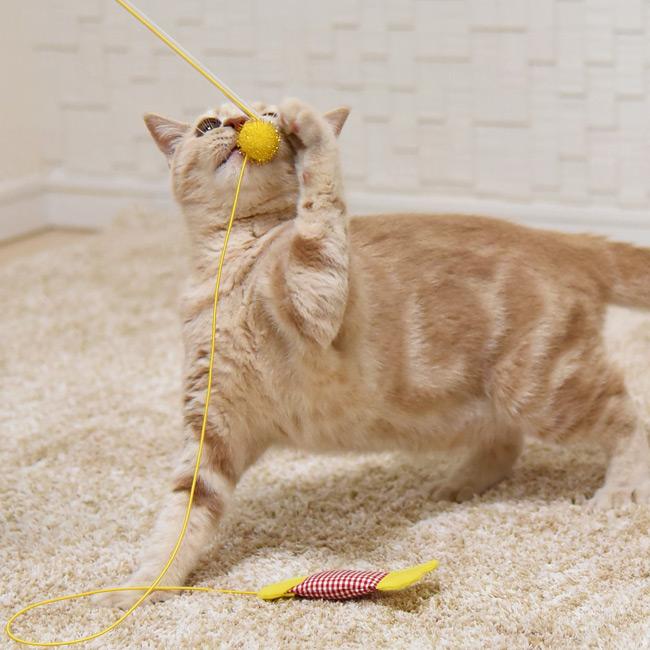 ゴロにゃんオリジナル 猫用おもちゃ とびつくにゃんじゃらし お魚