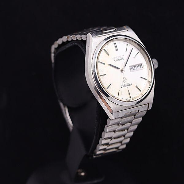 セイコー シルバーウェーブ 8229-8000 QZ シルバー文字盤 デイデイト