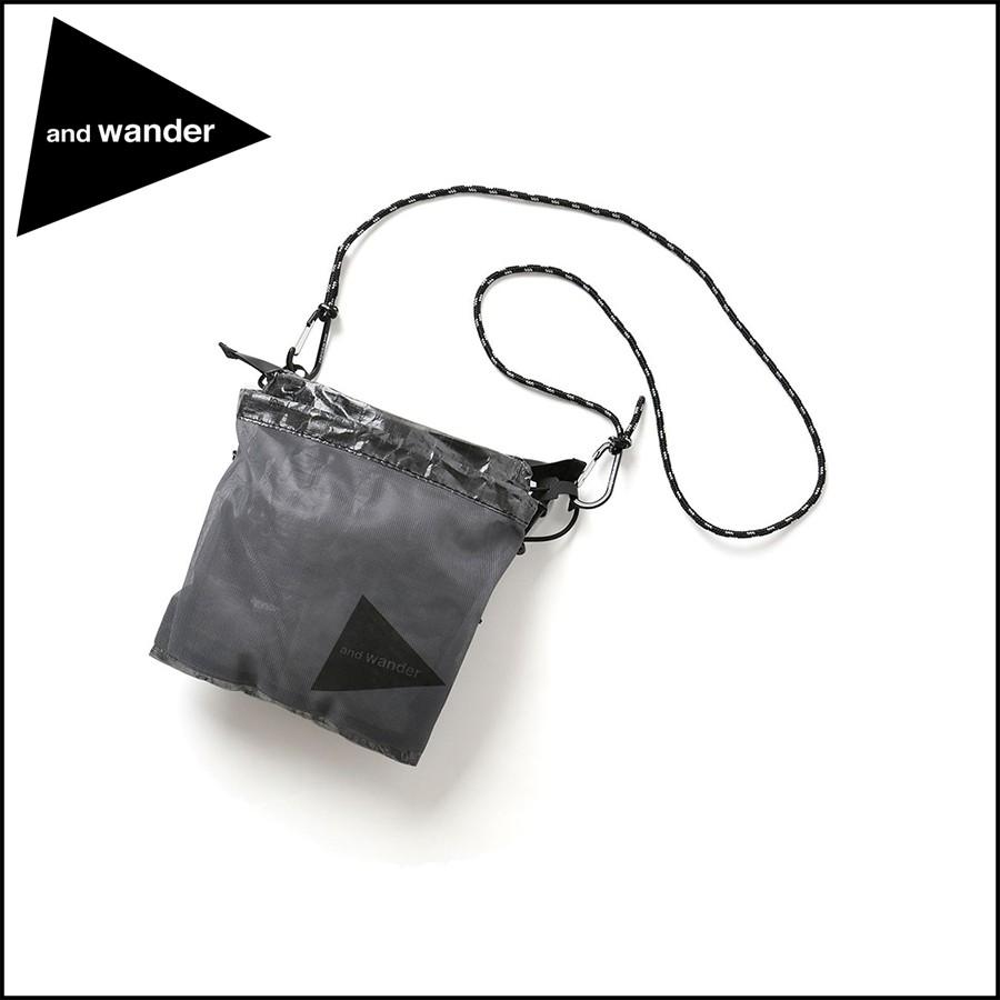 and wander ロゴ入り サコッシュ charcoal waterproof sacoche | and wander（アンドワンダー） ｜【公式