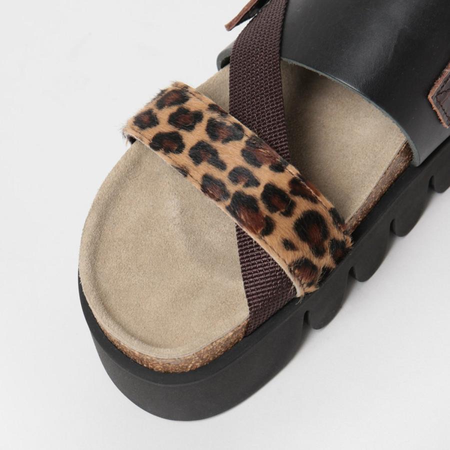 Hender Scheme tortoise サンダル　エンダースキーマ かまぼこソールが特徴的なHender Schemeのレザーサンダルを購入
