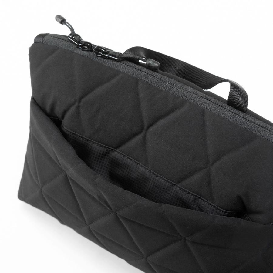 10%OFF ザ ノース フェイス ジオフェイスポーチ フォッシルアイボリー ショルダーバッグ 人気 PC周辺機器収納 THE NORTH FACE Geoface Pouch FI NM32356-FI | THE NORTH FACE | 02