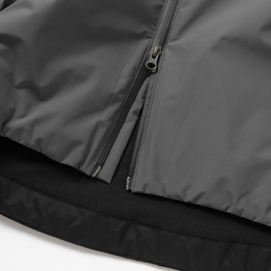 新品　スバルバ ード　ジャケット　L マグネット tilak（ティラック） ポイント10% スバルバードジャケット マグネット