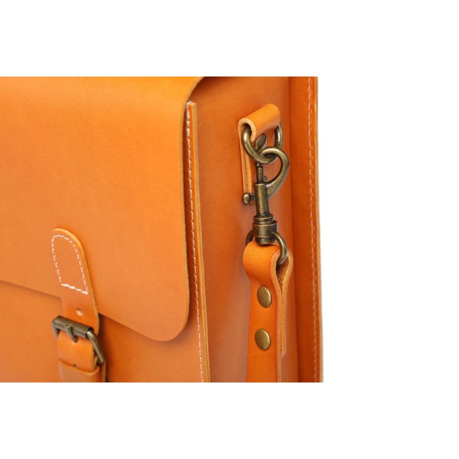 【値下】イルビゾンテ 牛ヌメ革 ビジネスバッグ ブリーフケース キャメル 値下】イルビゾンテ 牛ヌメ革 ビジネスバッグ ブリーフケース