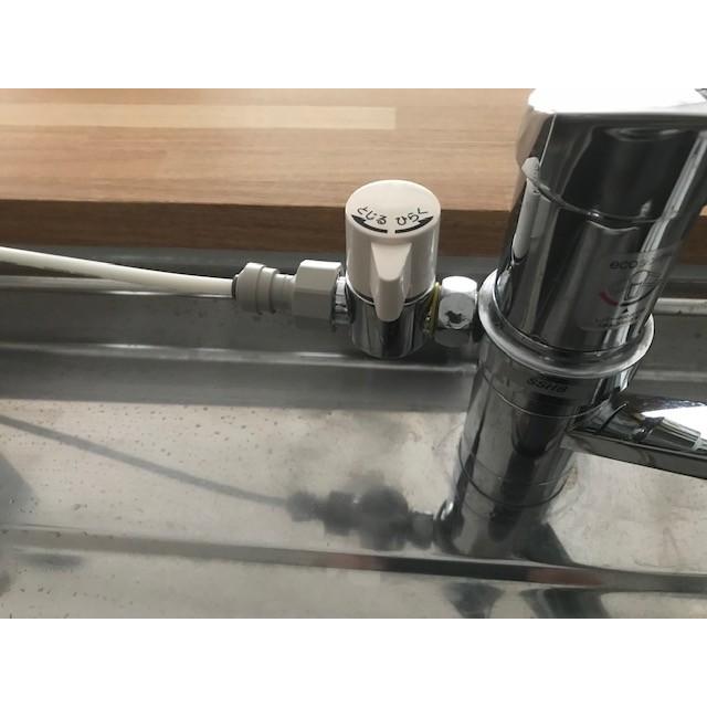 【極美品】 浄水器 ウォーターサーバー 大容量 D25 UV 殺菌再加熱 ６L 冷水タンク 　黒色　残り２台　白色　１台です。 【MYK1425324274】(49680円)