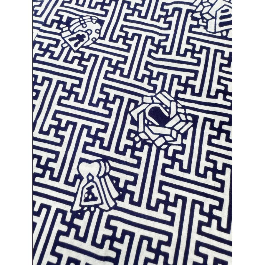 鯉口シャツ 紗綾形（さやがた）にまとい（白地に紺） M・L・LL寸