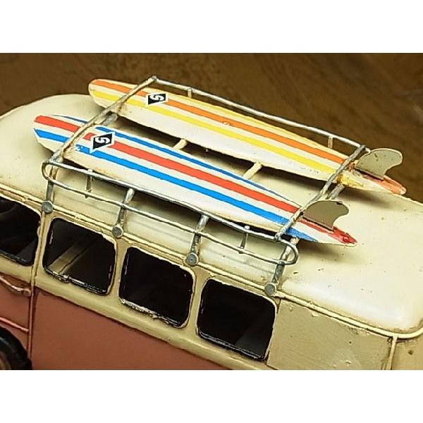 ブリキのおもちゃ アンティーク調 ノスタルジックカー 自動車 キャリー 