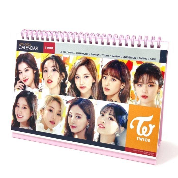 Twice カレンダー 22 23 トゥワイス グッズ 全員 ステッカー シール付き 卓上 月めくり 2年分 写真集 Ki1907 Ic Twic 7 5 3アクセサリーshop 通販 Yahoo ショッピング