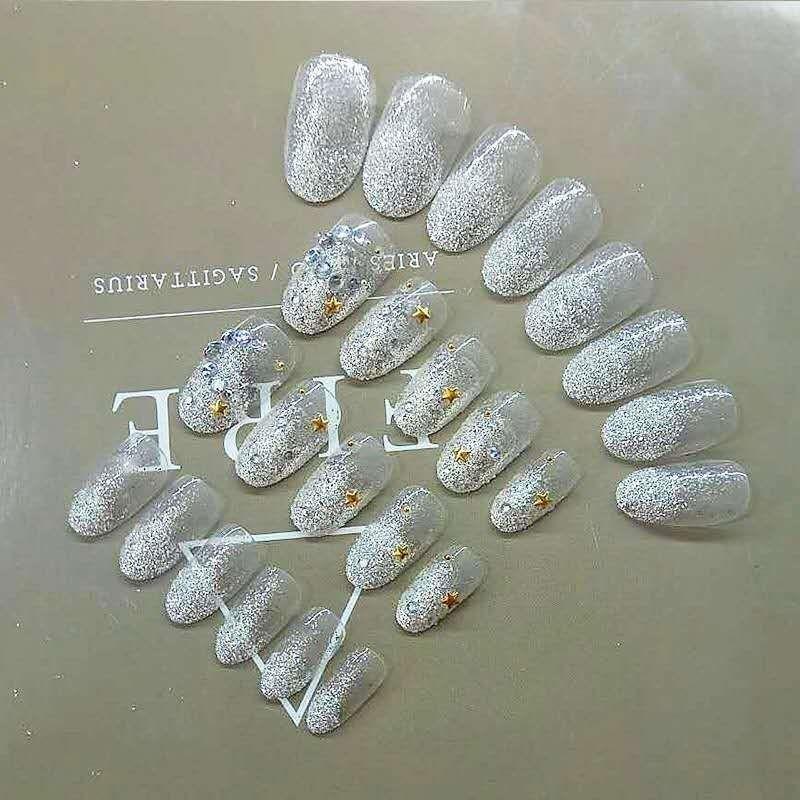 ネイルチップ 爪チップ クリア 透明 ウエディング 結婚式 成人式 ネイルシール チップ つけ爪 女子 レーディス 人気 キラキラ おしゃれ カワイイ 送料無料 Na012 南国sun 通販 Yahoo ショッピング