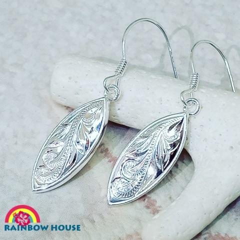 ハワイアンジュエリーシルバー925ボード型スクロールフックピアス