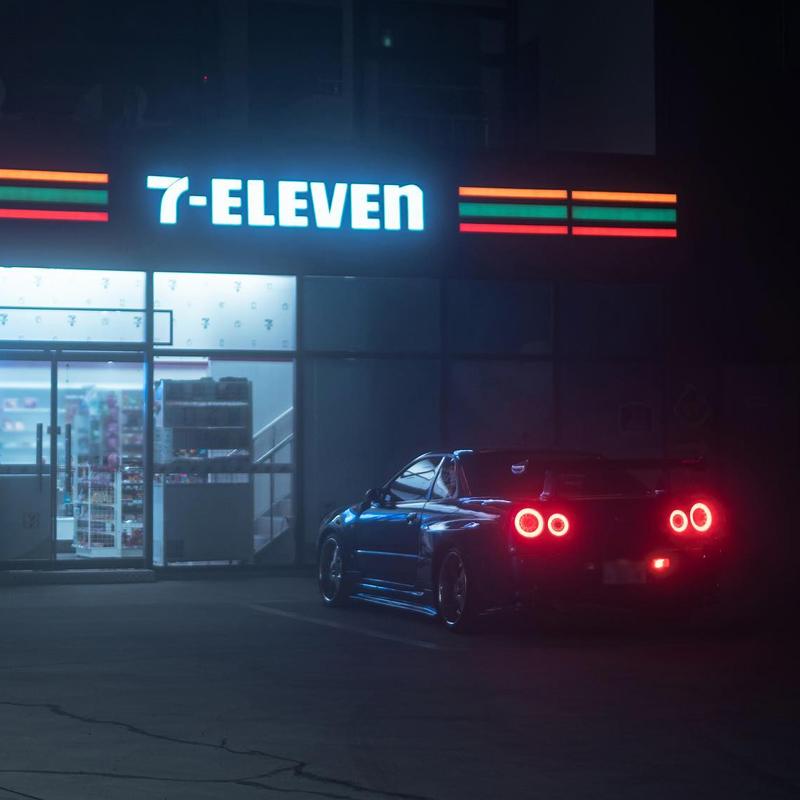 R34 スカイライン　2ドア用　LEDユーロテール　わけあり 日産 スカイライン R34 リア LEDテールランプ 2ドア用 レッド