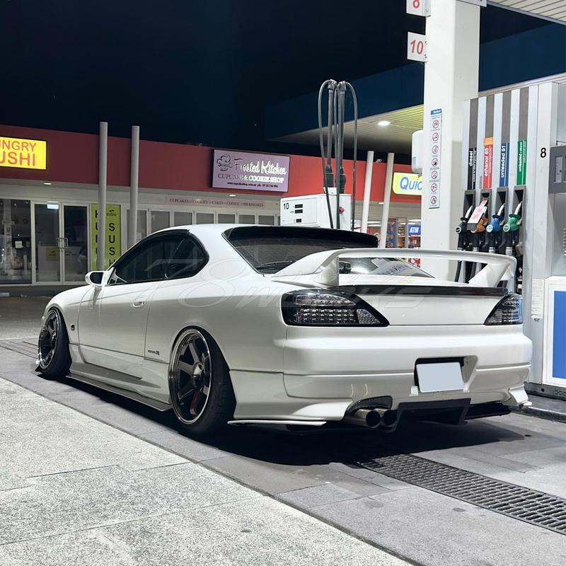S15 シルビア ヴァリエッタ 流れるウインカー LED テールランプ S15 シルビア ヴァリエッタ 流れるウインカー LED テールランプ