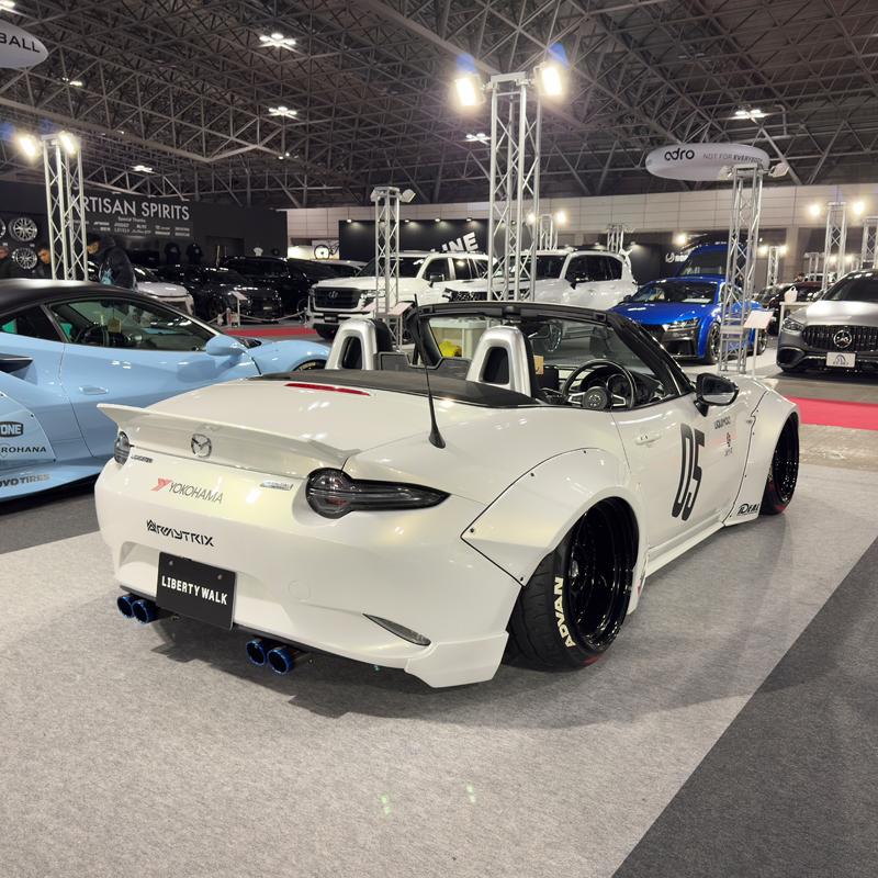 ND ロードスター RF ファイバー LED テールランプ ブラック ND5RC