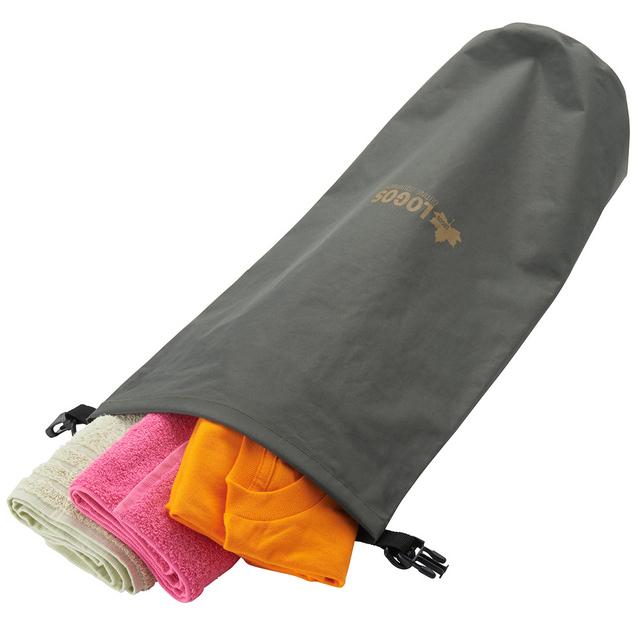 ロゴス エアライトシャワー ポケットサイズのハンディーバッグシャワー 最大9Lの水が入り、約5分間シャワーが出続けます 海水浴後に簡単シャワーに | LOGOS | 03