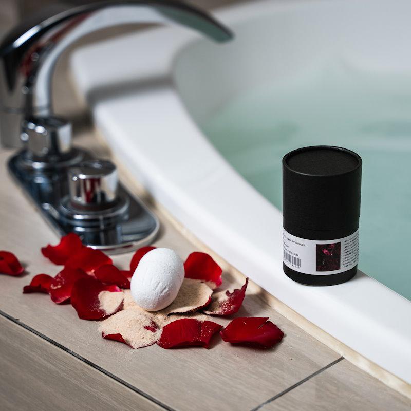 THE BATHBOMB/バスボム まるで美容液のような炭酸入浴 バスボムとバスパウダーで極上のバスタイムを 炭酸浴とアロマの香りで癒される 安心の国産バスタブ |  | 02