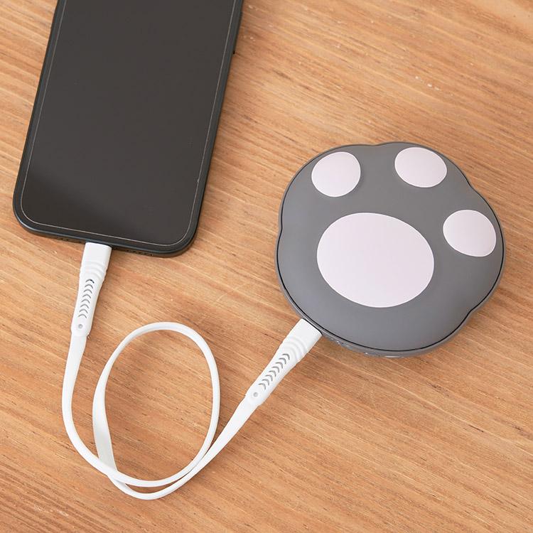 使い捨てないにゃカイロ モバイルバッテリー機能付 瞬間発熱するかわいい肉球型の充電式カイロ 温度設定は3段階 スマホへも給電できるモバイルバッテリー機能付 |  | 05