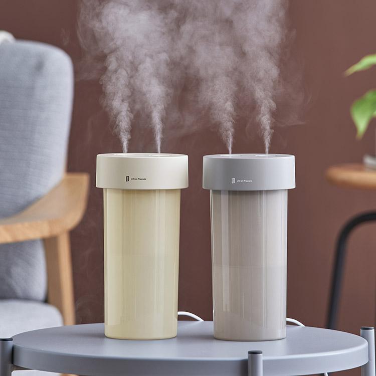 USB給電式ファン内蔵ツインジェット加湿器 LEDライト付き ミストを送風して広範囲を加湿するファン内蔵加湿器 コンパクトな見た目でも容量は800ml |  | 01