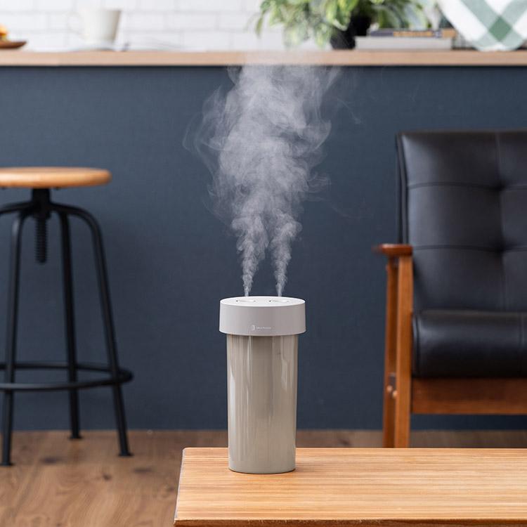 USB給電式ファン内蔵ツインジェット加湿器 LEDライト付き ミストを送風して広範囲を加湿するファン内蔵加湿器 コンパクトな見た目でも容量は800ml |  | 02