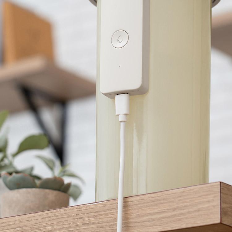 USB給電式ファン内蔵ツインジェット加湿器 LEDライト付き ミストを送風して広範囲を加湿するファン内蔵加湿器 コンパクトな見た目でも容量は800ml |  | 04