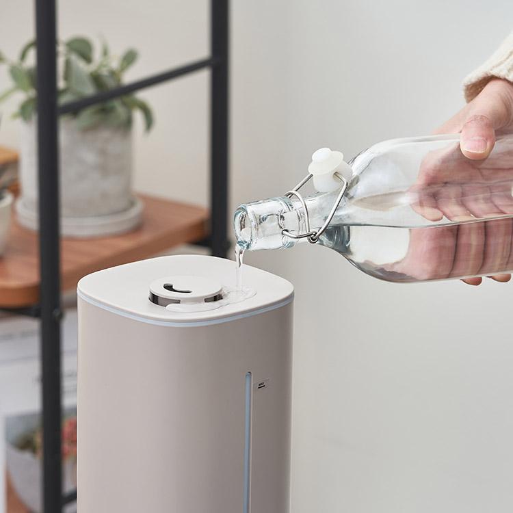 上部給水超音波式コンパクト加湿器 上タンク容量1L コンパクト加湿器 卓上加湿器 部給水式の超音波式加湿器 ダイヤル式を採用したシンプルな設計 アロマ加湿器 |  | 03