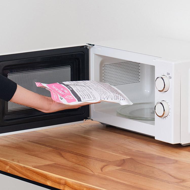 繰り返し使えるジェル湯たんぽ 電子レンジで3分温めるだけで7時間保温