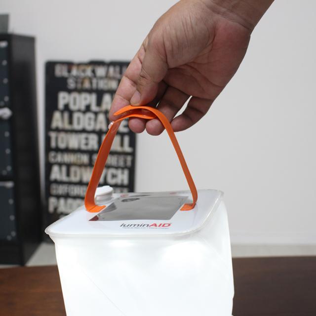 ルミンエイド パックライトマックス luminAID Max 軽さ220g 最高