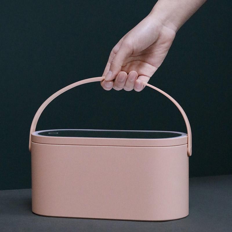 ジュラルミンケース　メイクボックス　LED照明女優ミラー付きメイクアップテーブル 7dials_makeupportable