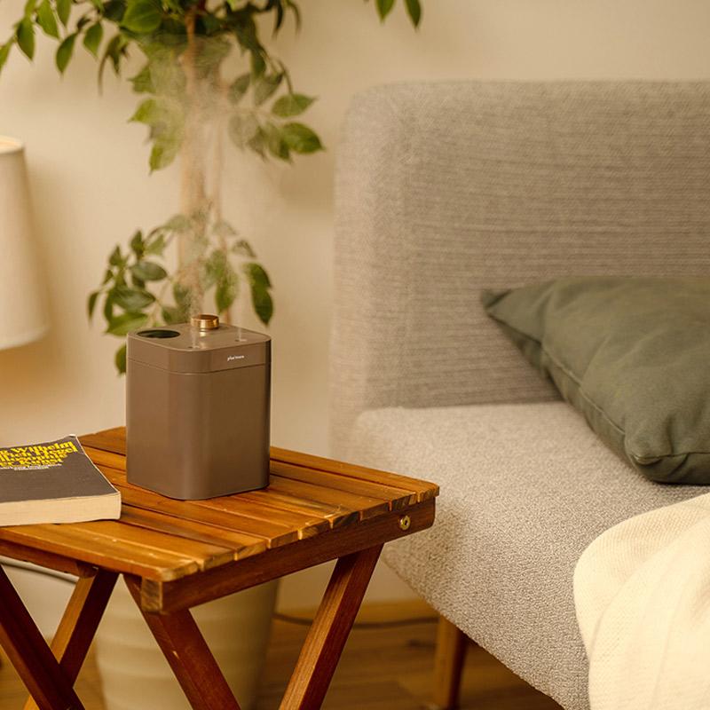 Plus more/プラスモア  デュアルミスト 倒れても水がこぼれにくいコードレス加湿器 充電式加湿器でありながら、デュアルミストでパーソナル空間にミストで潤いを |  | 07