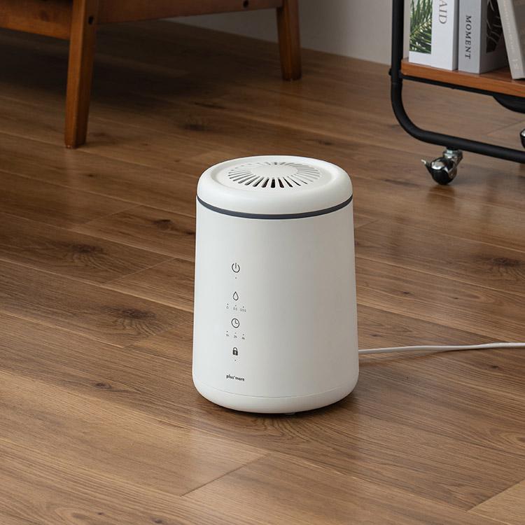 スチーム式加湿器 倒れてもこぼれにくいスチーム式加湿器 plus more プラスモア きれいなミストで効率的に空間を潤すスチーム式加湿器 タンク内清掃も楽 |  | 01
