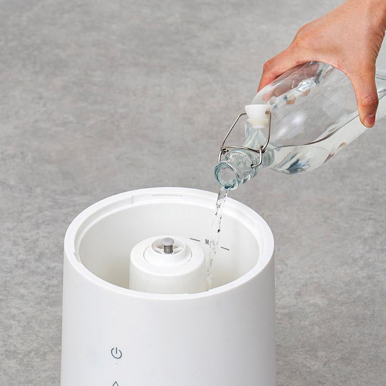 スチーム式加湿器 倒れてもこぼれにくいスチーム式加湿器 plus more プラスモア きれいなミストで効率的に空間を潤すスチーム式加湿器 タンク内清掃も楽 |  | 08