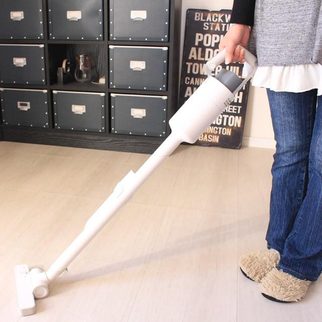 ±0プラスマイナスゼロ コードレスクリーナーVer.3 C030 プラマイゼロ コードレス掃除機 シリーズ最大連続運転75分 最軽量、最小時間充電(3時間) スタンド付 | ±0 | 04