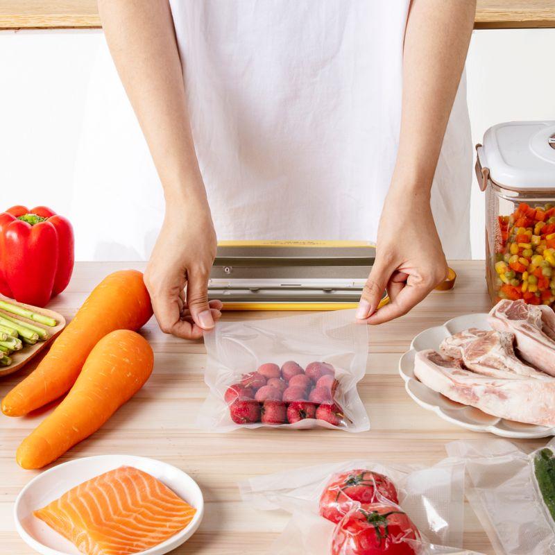 (リニューアル最新型) Suseal スシール 充電式コードレス真空パック機 手のひらサイズのUSB充電式コードレス真空パック機 コンパクトで持ち運び便利 |  | 05