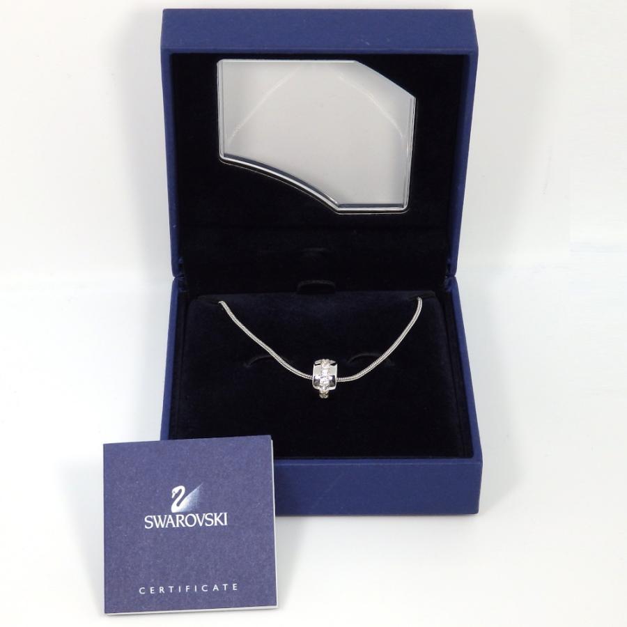 SWAROVSKI 【SWAROVSKI】スワロフスキー ペンダント付ネックレス SWAROVSKI 【SWAROVSKI】スワロフスキー ペンダント付ネックレス