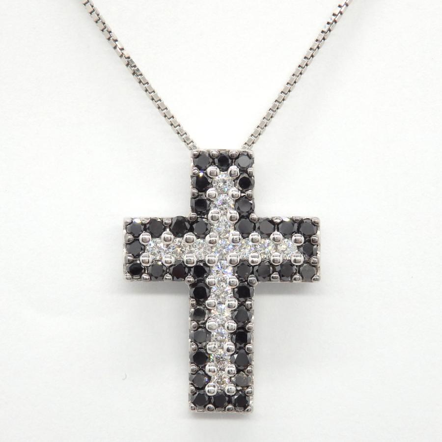 K18WG ホワイトゴールド　ブラックダイヤ 1.55ct　ダイヤモンド 0.60ct ペンダント　トップ クロス　ジュエリー　ダイヤ　中古　美品　質屋