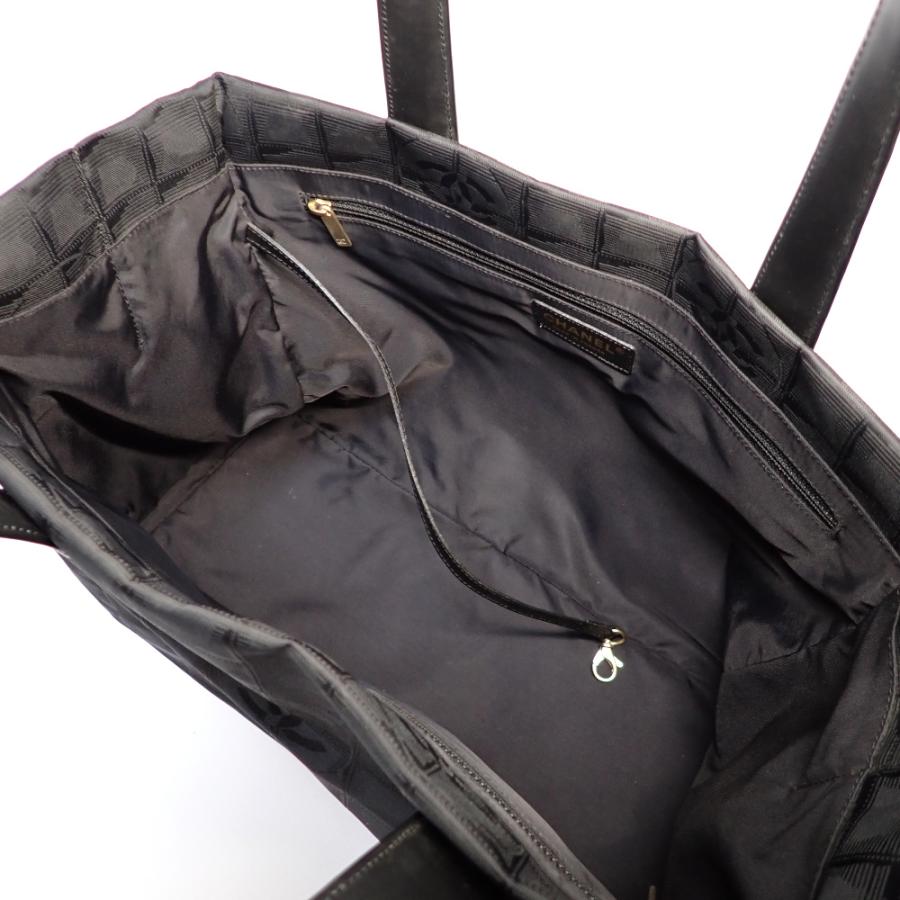 【CHANEL】 シャネル　ニュートラベルライン　トートMM　トートバッグ　A15991　ナイロン×レザー　10番台　ブラック　バッグ　中古　質屋の画像