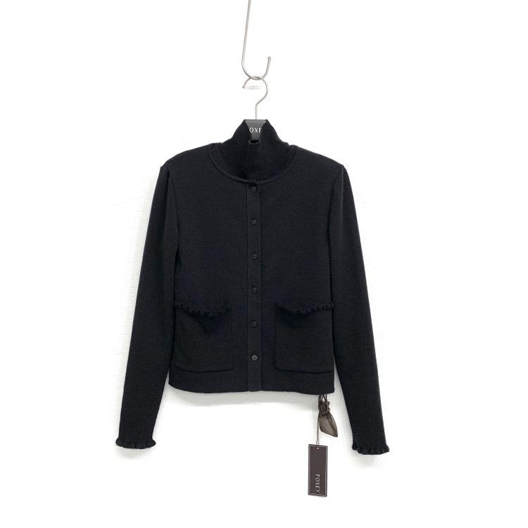 フォクシーカシミアアンサンブルカーディガンニット