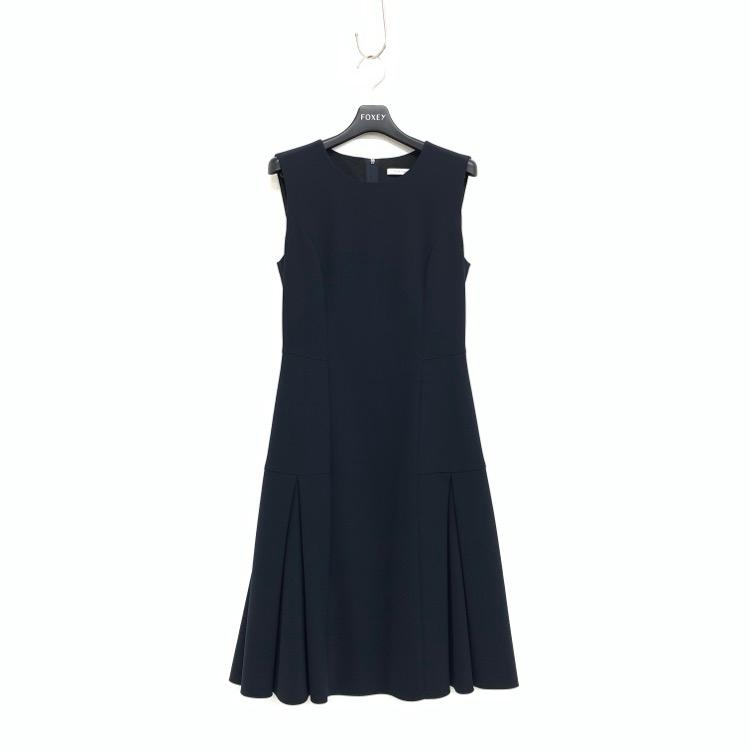 FOXEY NEW YORK バックティアードワンピース 美品 Aライン 美品 フォクシーニューヨーク バックティアードワンピース Aライン