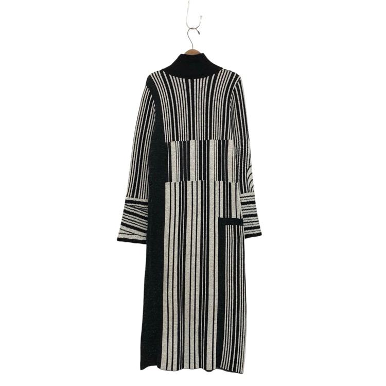 Mame Kurogouchi マメクロゴウチ Multi-Stripe Jacquard Knitted Mame Kurogouchi マメクロゴウチ Multi-Stripe Jacquard Knitted