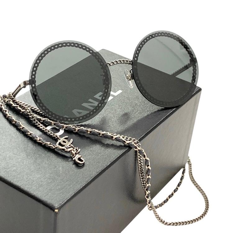 CHANEL ラウンド型 ブラックサングラス チェーン付き CHANEL シャネル ラウンド サングラス チェーン・レザーチェーン